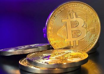 Crypto Market Update: Fed Cuts Rates, Bitcoin Price Reacts