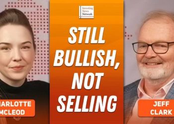 Jeff Clark: Gold, Silver Price Drop — Cash is Key in Corrections